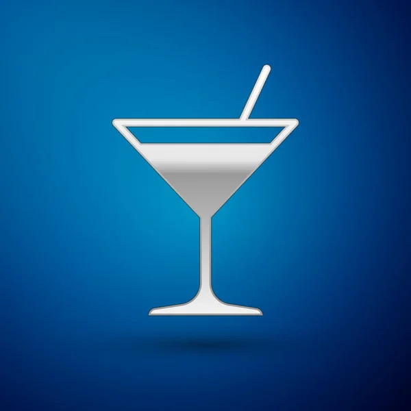 Ασημί εικονίδιο με γυάλινο μαρτίνι, απομονωμένο σε μπλε φόντο. Εικονίδιο κοκτέιλ. Εικονίδιο γυαλιού κρασιού. Απεικόνιση διανυσματικών φορέων — Διανυσματικό Αρχείο