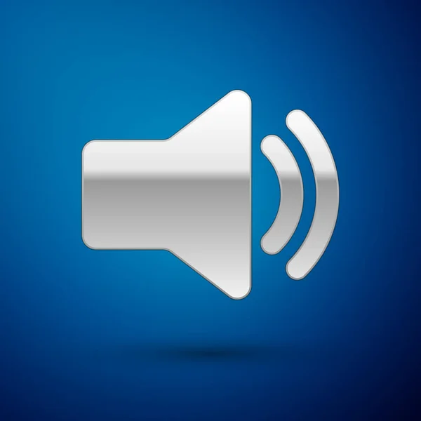 Icono de volumen de altavoz plateado: símbolo de sonido de voz de audio, icono de música multimedia aislado sobre fondo azul. Ilustración vectorial — Archivo Imágenes Vectoriales