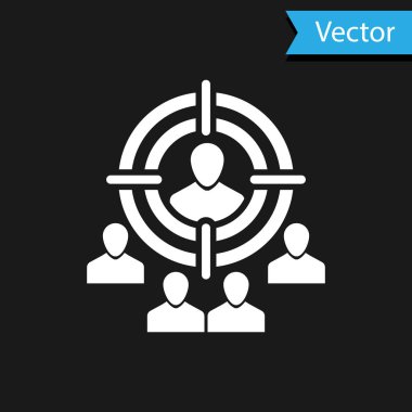 Beyaz Pazarlama hedef strateji konsepti simgesi siyah arka planda izole edildi. İnsanların imzasıyla nişan al. Vektör İllüstrasyonu