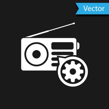 Siyah zemin üzerinde anten ve vites simgesi olan beyaz radyo. Uygulama, servis konsepti, ayar seçenekleri, bakım, onarım, onarım. Vektör İllüstrasyonu