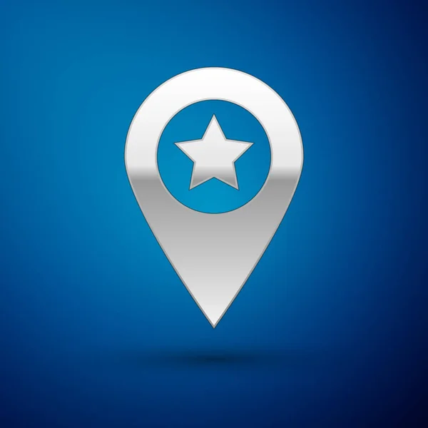 Ponteiro de mapa prateado com ícone de estrela isolado no fundo azul. ícone de mapa de pino favorito estrela. Marcadores de mapa. Ilustração vetorial —  Vetores de Stock