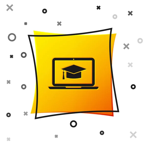 Tapa de graduación negra en el icono de la computadora portátil de pantalla aislada sobre fondo blanco. Concepto de aprendizaje en línea o aprendizaje electrónico. Botón cuadrado amarillo. Ilustración vectorial — Vector de stock