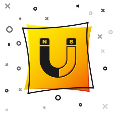 Siyah Mıknatıs simgesi beyaz arka planda izole. At nalı mıknatısı, manyetizma, manyetize, çekim işareti. Sarı kare düğmesi. Vektör İllüstrasyonu