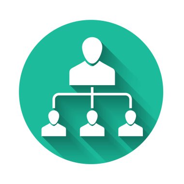 Beyaz Referans pazarlama ikonu uzun gölgeli izole edilmiş. Ağ pazarlama, iş ortaklığı, yönlendirme programı stratejisi. Yeşil daire düğmesi. Vektör İllüstrasyonu