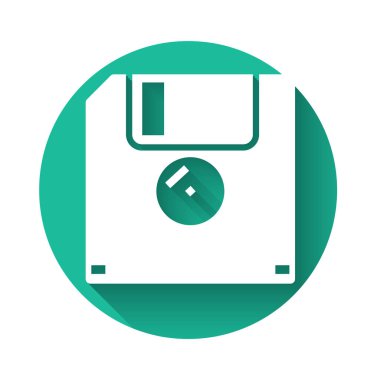 Bilgisayar veri depolama simgesi için uzun gölgeli beyaz disket. Disket işareti. Yeşil daire düğmesi. Vektör İllüstrasyonu