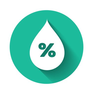 Beyaz su bırakma yüzdesi simgesi uzun gölgeli izole edilmiş. Nem analizi. Yeşil daire düğmesi. Vektör İllüstrasyonu