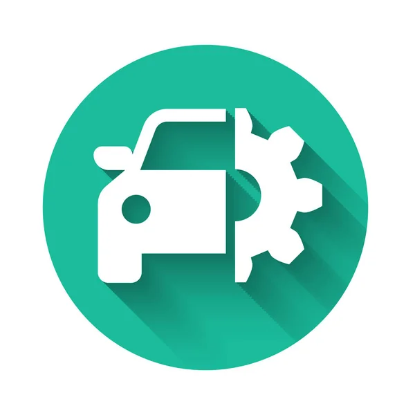 Witte auto service pictogram geïsoleerd met lange schaduw. Auto monteur service. Mechanische dienst. Reparatieservice automonteur. Onderhoudsteken. Groene cirkel knop. Vector Illustratie — Stockvector