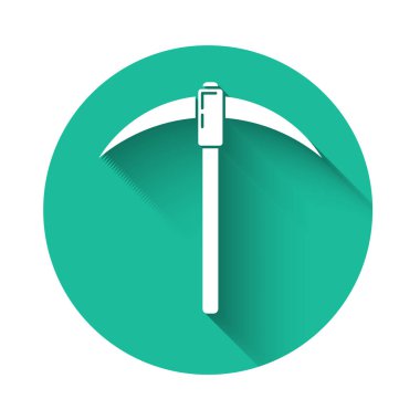 Beyaz Kazma simgesi uzun gölge ile izole. Blockchain teknolojisi, kripto para madenciliği, bitcoin, dijital para piyasası, kripto para cüzdanı. Yeşil daire düğmesi. Vektör İllüstrasyonu