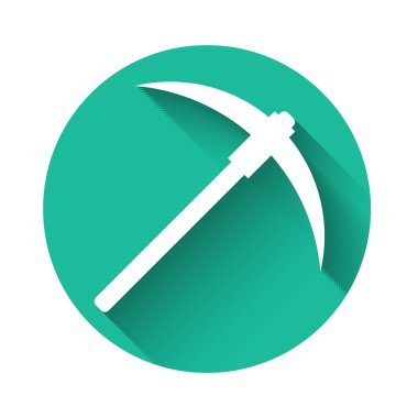 Beyaz Kazma simgesi uzun gölge ile izole. Blockchain teknolojisi, kripto para madenciliği, bitcoin, dijital para piyasası, kripto para cüzdanı. Yeşil daire düğmesi. Vektör İllüstrasyonu