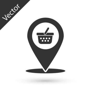 Beyaz arka planda yalıtılmış alışveriş sepeti simgesine sahip Gri Harita işaretçisi. Pin point dükkanı ve alışveriş. Süpermarket sepeti sembolü. Vektör İllüstrasyonu