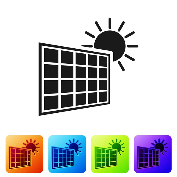 Schwarzes Solarpanel und Sonnensymbol isoliert auf weißem Hintergrund. setzen Sie das Symbol in quadratischen Schaltflächen. Vektorillustration — Stockvektor