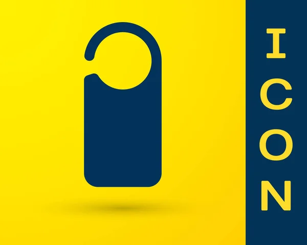 Marcadores de cabide Blue Door para quarto no ícone do hotel ou resort isolado no fundo amarelo. Por favor, não perturbe o sinal. Ilustração vetorial — Vetor de Stock