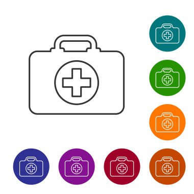 Gri İlk yardım kiti çizgi simgesi beyaz arka plan üzerinde izole. Haçlı tıbbi kutu. Acil durum için tıbbi ekipman. Sağlık konsepti. Vektör İllüstrasyonu