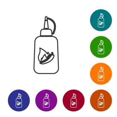 Gri Ketçap şişe serisi simgesi beyaz arka plan üzerinde izole. Yangın alev simgesi. Acı biber pod işareti. Barbekü ve Barbekü ızgara sembolü. Simgeyi renk çemberi düğmelerinde ayarlayın. Vektör İllüstrasyonu