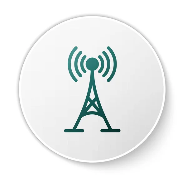 Yeşil Anten simgesi beyaz arka planda yalıtılmış. Radyo anteni kablosuz. Teknoloji ve ağ sinyal radyo anteni. Yeşil daire düğmesi. Vektör İllüstrasyonu — Stok Vektör