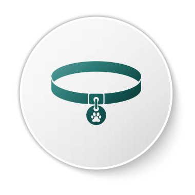 Beyaz arka planda yalıtılmış ad etiketi simgesine sahip Yeşil Yaka. Evcil hayvanlar için erzak. Köpek ya da kedi pençesi izi. Kedi ve köpek bakımı. Evcil hayvan zincirleri. Beyaz daire düğmesi. Vektör İllüstrasyonu