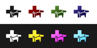 Siyah beyaz arka planda izole Veteriner kliniği sembol simgesi ayarlayın. Köpek veteriner bakımı ile çapraz. Pet İlk Yardım işareti. Vektör İllüstrasyonu
