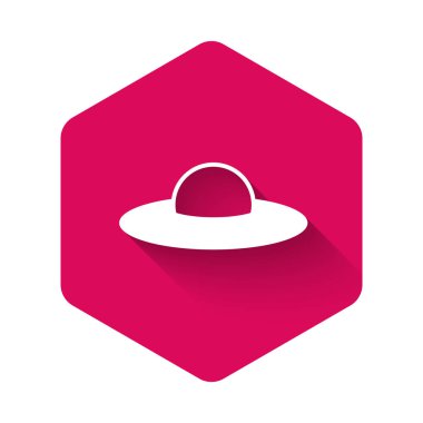 Beyaz Ufo uçan uzay gemisi simgesi uzun gölgeli izole edildi. Uçan daire. Uzaylı uzay gemisi. Gelecekteki bilinmeyen uçan nesne. Pembe altıgen düğmesi. Vektör İllüstrasyonu