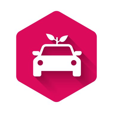 Beyaz Eko araba konsept sürücüsü yaprak simgesi ile izole edilmiş uzun gölge. Yeşil enerji araba sembolü. Pembe altıgen düğmesi. Vektör İllüstrasyonu