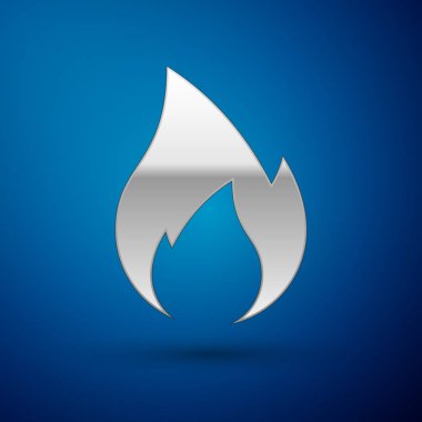 Gümüş Yangın alev simgesi mavi arka plan üzerinde izole. Isı sembolü. Vektör İllüstrasyonu