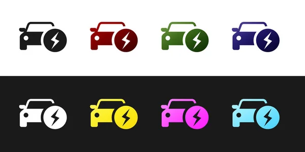 Ställ elbil och elektrisk kabel plug laddning ikon isolerad på svart och vit bakgrund. Förnybar miljöteknik. Vektor illustration — Stock vektor