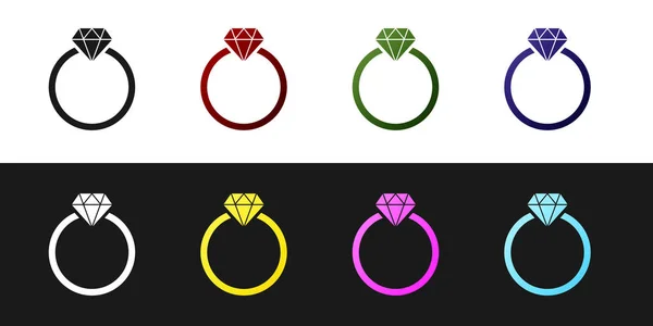Imposta l'icona dell'anello di fidanzamento Diamond isolata su sfondo bianco e nero. Illustrazione vettoriale — Vettoriale Stock