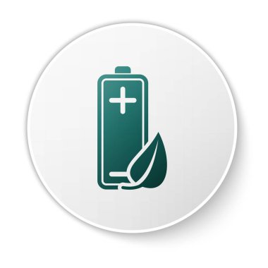 Yeşil Eko doğa yaprağı ve pil simgesi beyaz arka plan üzerinde izole. Ekoloji tasarrufu kavramına dayalı enerji. Beyaz daire düğmesi. Vektör İllüstrasyonu