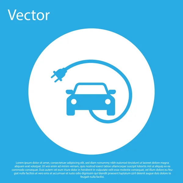 Coche eléctrico azul y enchufe de cable eléctrico icono de carga aislado sobre fondo azul. Tecnologías ecológicas renovables. Botón círculo blanco. Diseño plano. Ilustración vectorial — Vector de stock