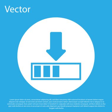 Mavi arka planda yalıtılmış Mavi Yükleme simgesi. İndirin devam ediyor. İlerleme çubuğu simgesi. Beyaz daire düğmesi. Düz tasarım. Vektör İllüstrasyonu