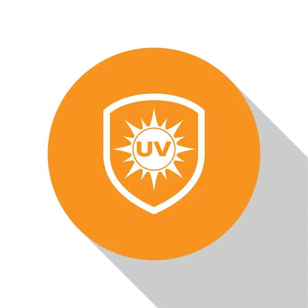 Icona di protezione UV bianca isolata su sfondo bianco. Sole e scudo. Radiazioni ultraviolette. Segno solare SPF. Pulsante cerchio arancione. Design piatto. Illustrazione vettoriale — Vettoriale Stock