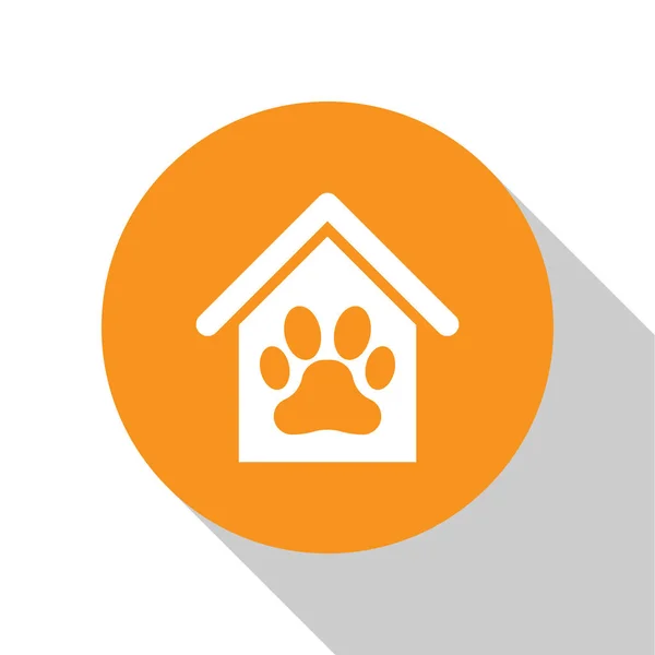 White Dog house and paw print pet icon isolated on white background. Dog kennel. Orange circle button. Vector Illustration — Stock Vector