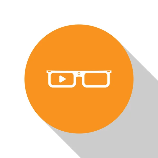 Óculos inteligentes brancos montados no ícone de óculos isolados no fundo branco. Óculos inteligentes eletrônicos vestíveis com câmera e display. Botão laranja círculo. Ilustração vetorial — Vetor de Stock