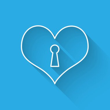 Uzun gölge ile izole anahtar deliği çizgi simgesi ile Beyaz Kalp. Kilitli Kalp. Aşk sembolü ve anahtar deliği işareti. Vektör İllüstrasyonu