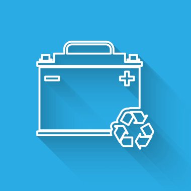 Uzun gölge ile izole geri dönüşüm hattı simgesi ile Beyaz Araba pil. Akümülatör pil enerji gücü ve elektrik akümülatör pil. Vektör İllüstrasyonu