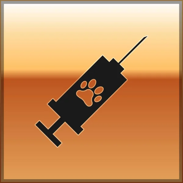 Altın arka plan üzerinde izole evcil hayvan aşısı simgesi ile Siyah Şırınga. Köpek ya da kedi pençesi izi. Vektör İllüstrasyonu — Stok Vektör