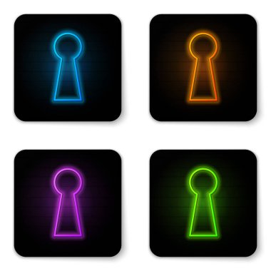Beyaz arka planda yalıtılmış parlayan neon Anahtar Deliği simgesi. Başarı çözümünün anahtarı. Anahtar deliği bilmece kavramını ifade, gizli, gözetleme, güvenlik, güvenlik. Siyah kare düğme. Vektör İllüstrasyonu