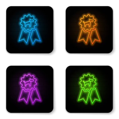 Beyaz arka planda izole parlayan neon Köpek ödül sembolü simgesi. Evcil hayvan sergi kazanan kavramı olarak köpek ayak izi ile Madalya. Siyah kare düğme. Vektör İllüstrasyonu