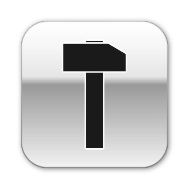 Siyah Çekiç simgesi beyaz arka planda yalıtılmış. Onarım aracı. Gümüş kare düğme. Vektör İllüstrasyonu