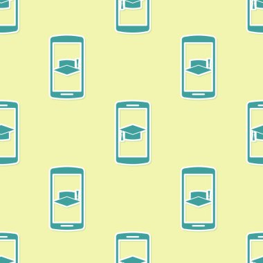 Ekran akıllı telefon simgesiyeşil Mezuniyet kapağı sarı arka plan üzerinde kesintisiz desen izole. Online öğrenme veya e-öğrenme kavramı. Düz tasarım. Vektör İllüstrasyonu