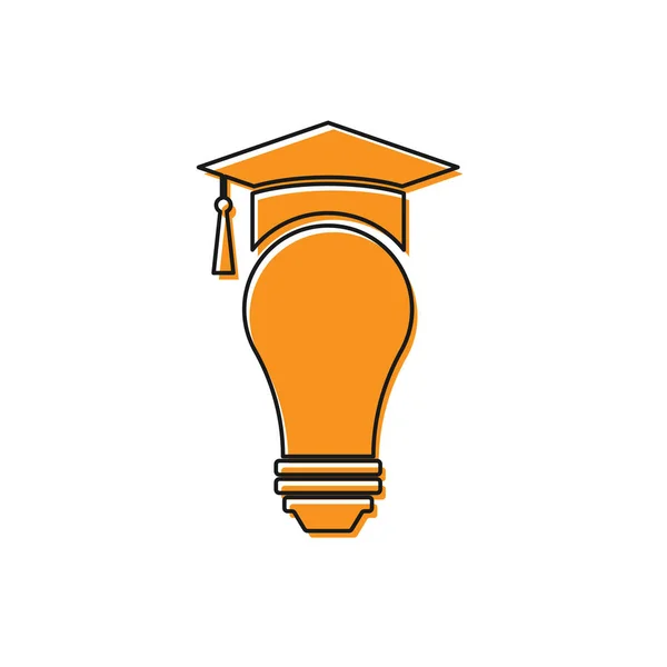 Иконка оранжевой лампочки и выпускной колпачок выделены на белом фоне. Концепция высшего образования. Векторная миграция — стоковый вектор