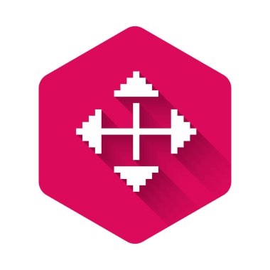 Uzun gölge ile izole dört yön simgesinde beyaz piksel oklar. İmleç taşı işareti. Pembe altıgen düğmesi. Vektör Illustration