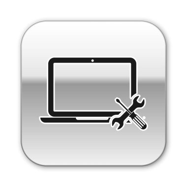 Beyaz arka planda izole tornavida ve anahtar simgesi ile siyah laptop. Ayarlama, hizmet, ayarlama, bakım, onarım, sabitleme. Gümüş kare düğmesi. Vektör Illustration
