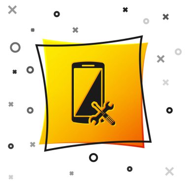 Beyaz arka planda yalıtılmış tornavida ve anahtar simgesi ile siyah smartphone. Ayarlama, hizmet, ayarlama, bakım, onarım, sabitleme. Sarı kare düğmesi. Vektör Illustration