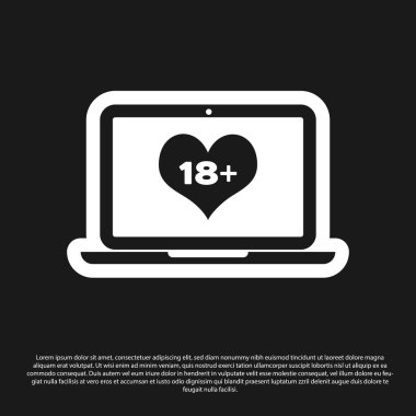 Siyah arka planda izole 18 artı içerik kalp simgesi ile Black laptop bilgisayar. Yaş kısıtlama sembolü. 18 artı içerik işareti. Yetişkin kanalı. Vektör Illustration
