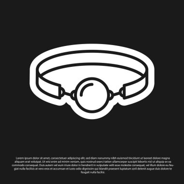 Siyah arka planda izole deri kemer simgesi ile siyah silikon top gag. Fetiş aksesuarı. Erkek ve kadın için seks oyuncağı. Vektör Illustration