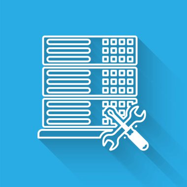 Uzun gölge ile izole tornavida ve anahtar simgesi ile beyaz çizgi veritabanı sunucusu. Ayarlama, hizmet, ayarlama, bakım, onarım, sabitleme. Vektör Illustration