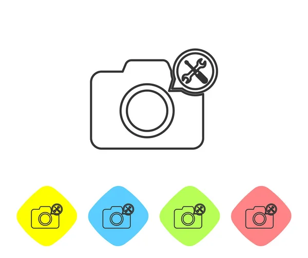 Šedý spojnicový fotografický fotoaparát s ikonou šroubováku a klíče na bílém pozadí. Seřízení, servis, nastavení, údržba, opravy, upevnění. Nastavit ikonu v barevných tlačítkách Rhombus. Vektorová ilustrace — Stockový vektor