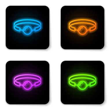 Beyaz arka planda izole deri kemer simgesi ile parlayan Neon silikon top gag. Fetiş aksesuarı. Erkek ve kadın için seks oyuncağı. Siyah kare düğmesi. Vektör Illustration