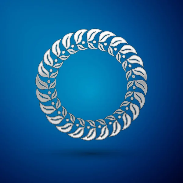 Silver Laurel koszorú ikon izolált kék háttér. Triumph szimbóluma. Vektoros illusztráció — Stock Vector