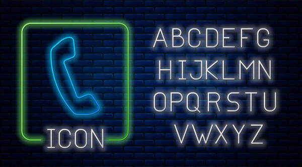 Leuchtende Neon-Hörer-Symbol isoliert auf Backsteinwand Hintergrund. Telefonzeichen. Neonlicht-Alphabet. Vektorillustration — Stockvektor